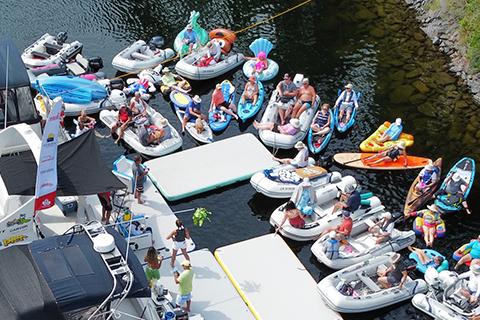 Group enjoying a MLM  Rendezvous on Georgian Bay