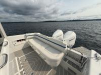 2027 Wellcraft 28 Explorer
