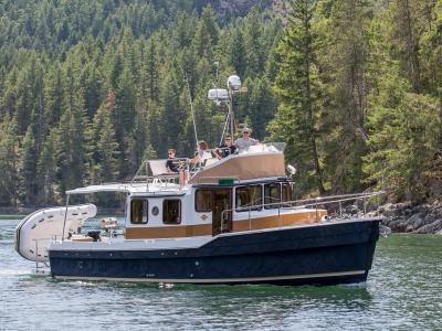 2025 Ranger Tugs  R-31 CB