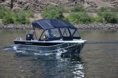 2025 Thunder Jet Inland 205 Rush