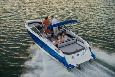 Cobalt R4 Walkers Point Marina