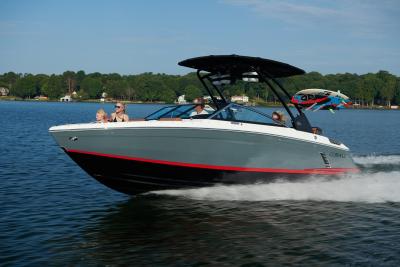 Cobalt r4 surf at Maple Leaf Marinas