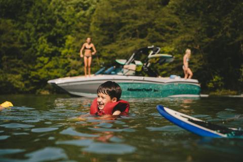 Lake Simcoe Family Friendly Boating