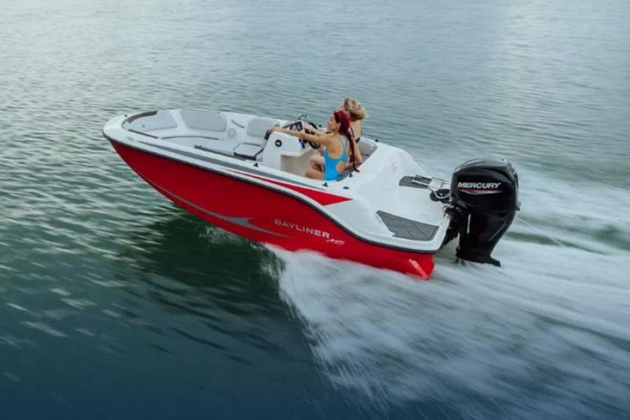 2025 Bayliner M Series M15