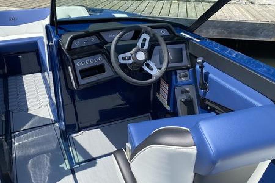 MasterCraft-NXT24-LH-24149-5