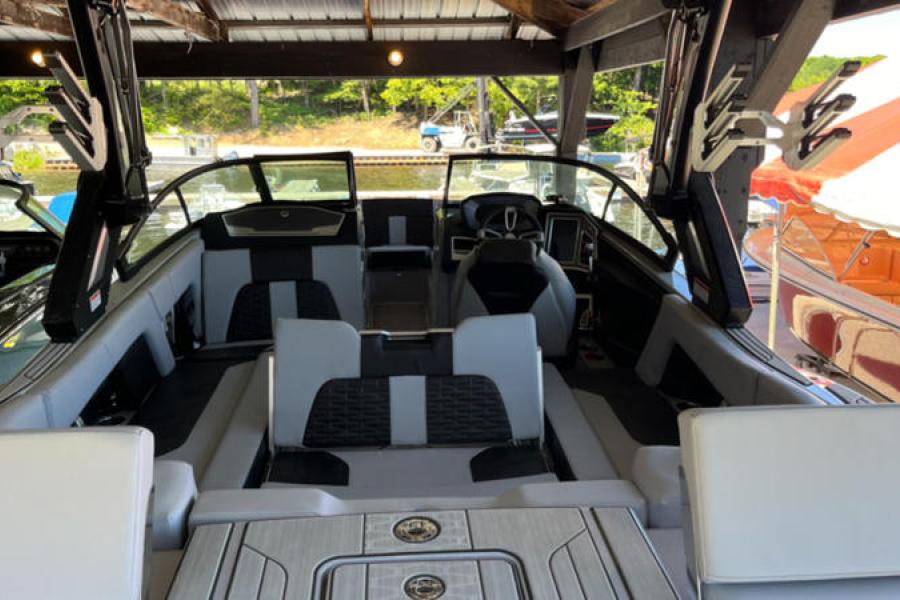 MasterCraft-X22-24-3735-10