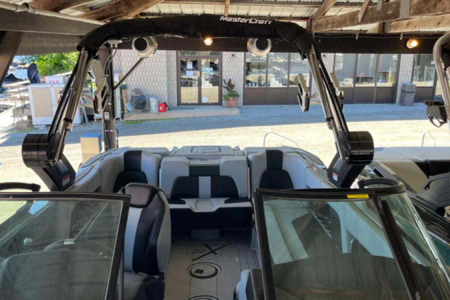 MasterCraft-X22-24-3735-16