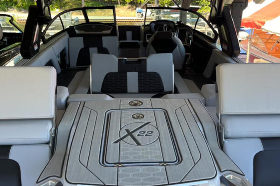 MasterCraft-X22-24-3735-19