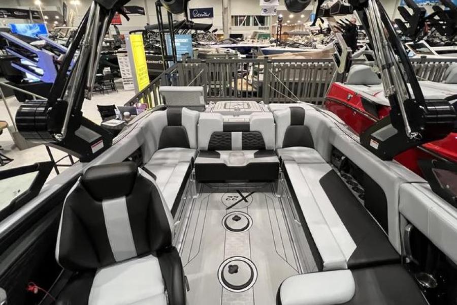 MasterCraft-X22-24-3735-8