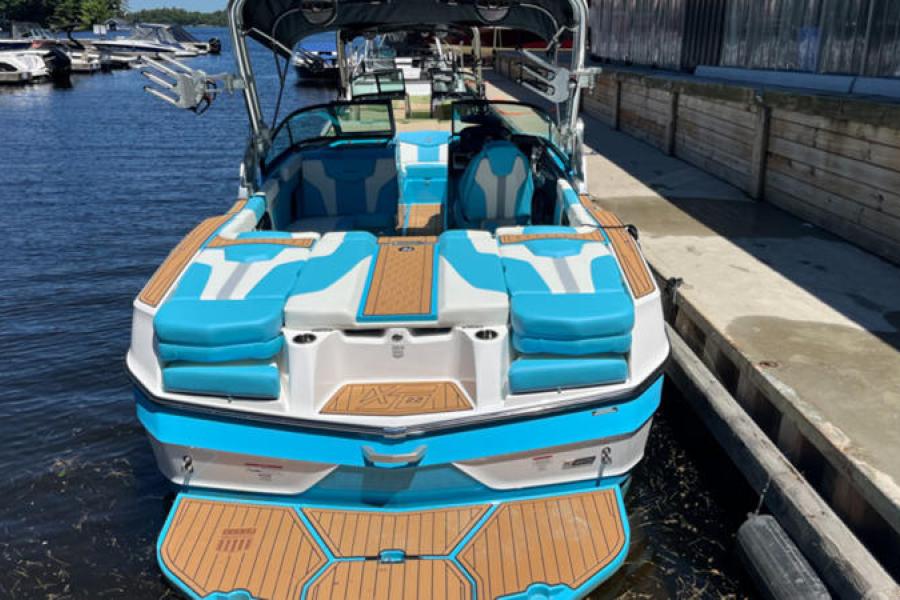Mastercraft-XT22-24-3744-3