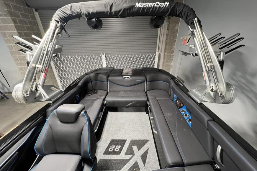 Mastercraft-XT22-6