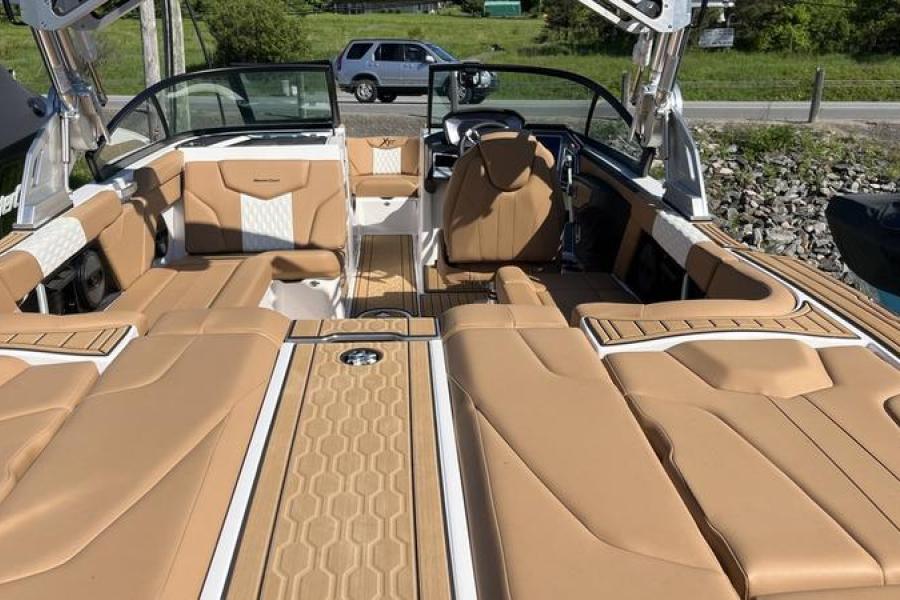 Mastercraft-XT22T-24-3640-8