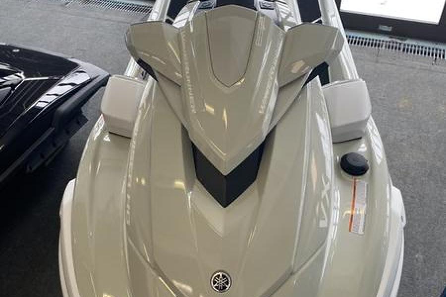Yamaha-W659-3
