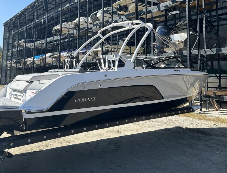 Cobalt CS23 SURF