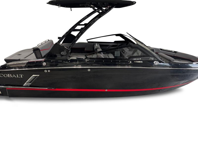 Cobalt R4 Surf