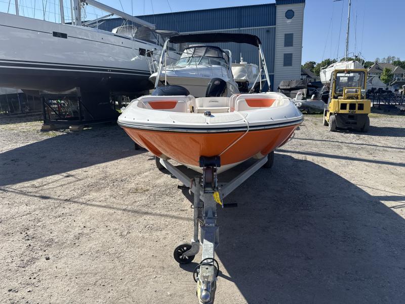 Bayliner E18