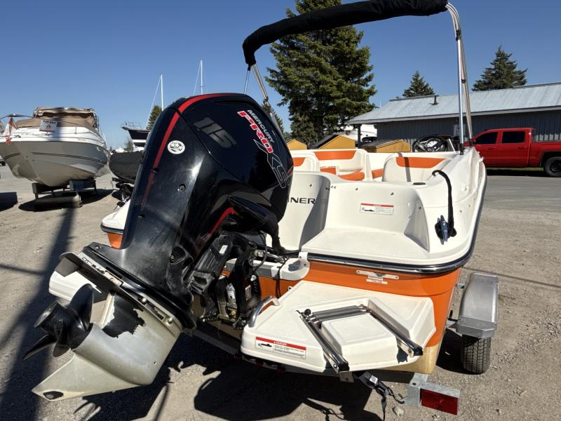 Bayliner E18