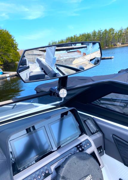 2026 Cobalt R6 SURF | Walkers Point Marina