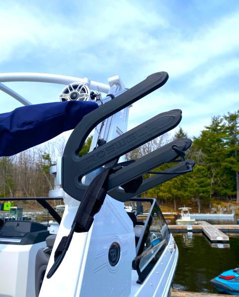 2026 Cobalt R6 SURF | Walkers Point Marina